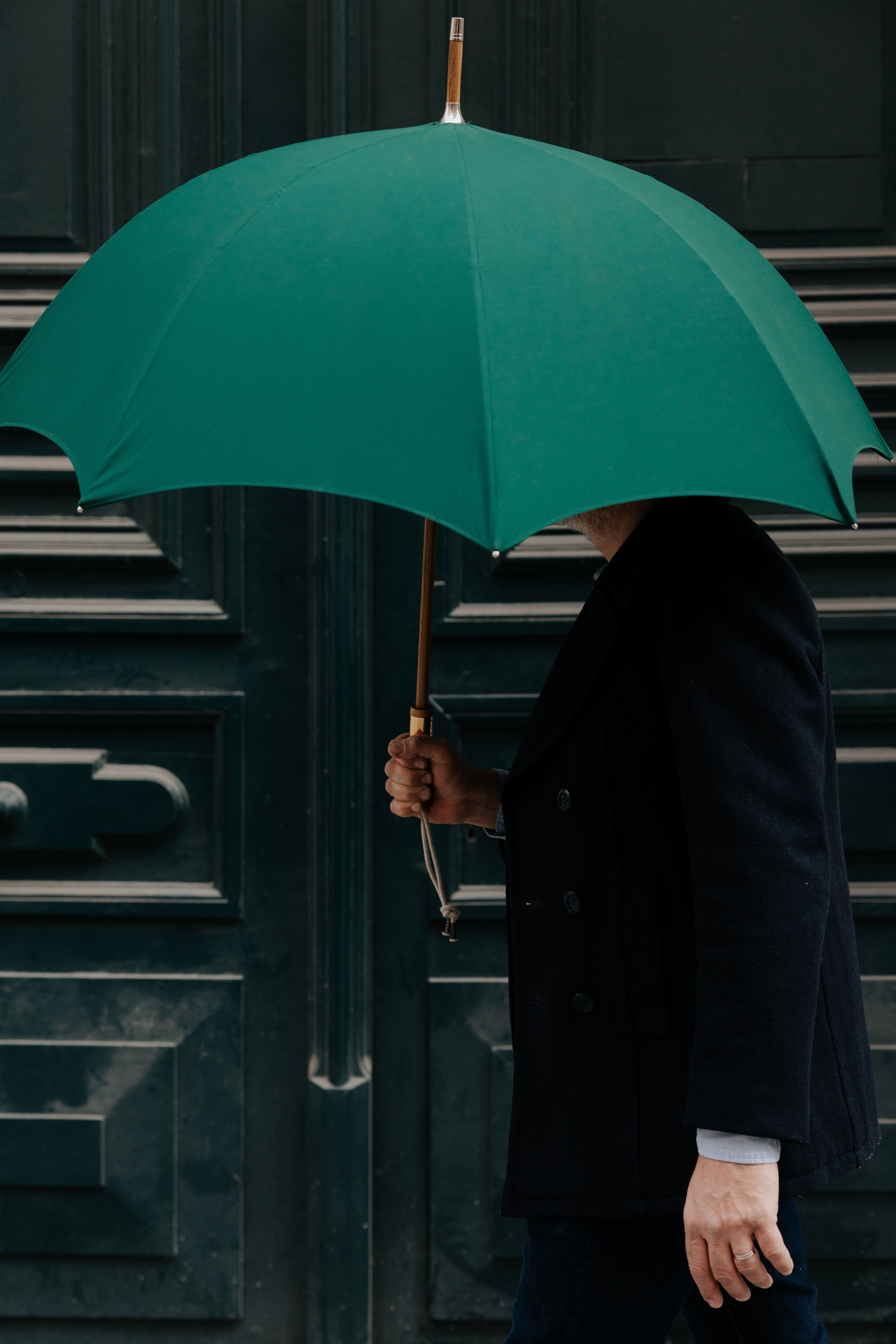 Les Parapluies montés